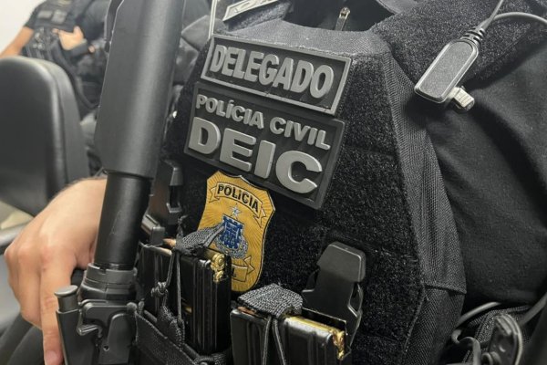[Grupo criminoso é preso por suspeita de roubo em farmácias, lavagem de dinheiro e tráfico de drogas e armas]