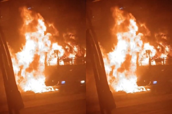 [Vídeo: Incêndio destrói ônibus na Av. Suburbana, em Salvador ]