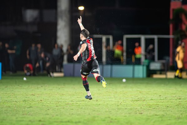[Vitória é campeão da Copa do Nordeste 2026]
