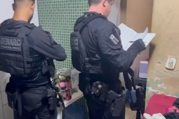 [Grupo acusado de traficar drogas é alvo de operação policial no extremo sul baiano ]