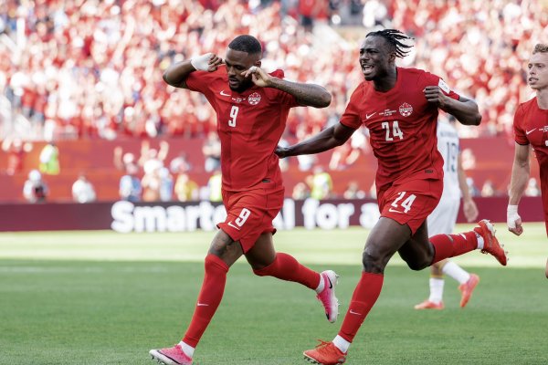 [Canadá arranca empate contra a Bósnia e, em casa, faz seu primeiro ponto em Copas]
