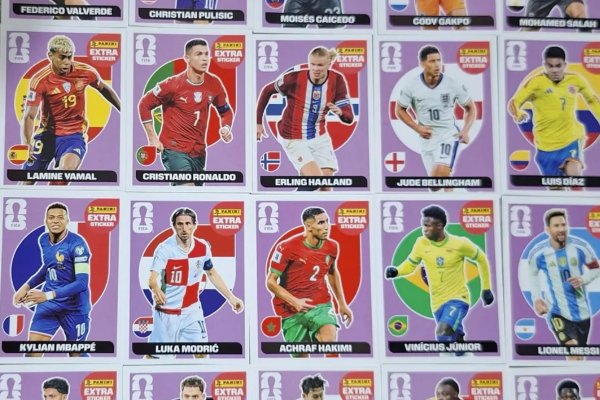 [Figurinhas de craques da Copa custam mais de R$ 1.000 na venda avulsa]