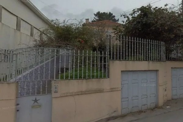 [Mulher passou um ano vivendo com cadáver da mãe em Portugal]