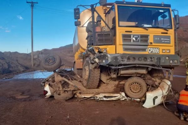 [Trabalhador morre em acidente enquanto dirigia caminhão em MG]