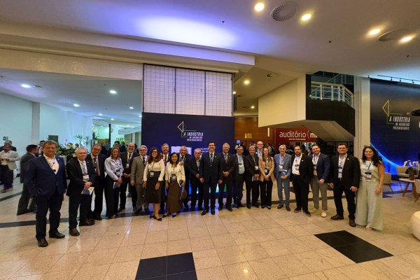 [Lideranças da indústria baiana participam em Brasília da agenda com pré-candidatos à Presidência, promovido pela CNI]
