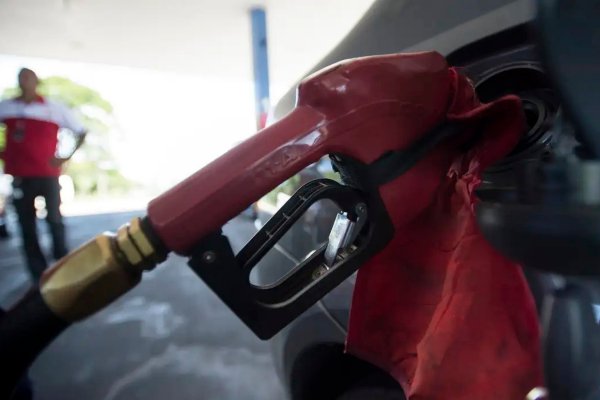 [Governo começa a retirar subsídio à gasolina na próxima semana, diz Fazenda]