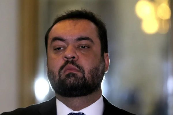 [Nome de Cláudio Castro e de deputados aparecem em lista de bicheiro preso no Rio]