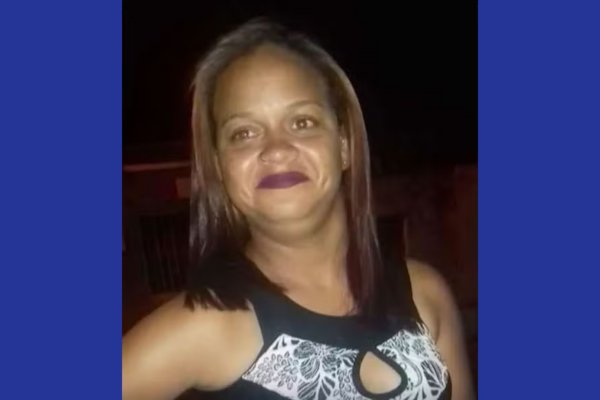 [Mulher morre eletrocutada após tocar em tomada com o corpo molhado no interior da Bahia]