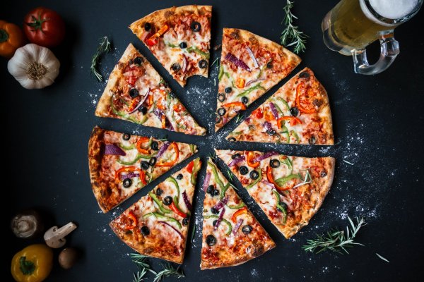 [Dia da pizza: a cada 2 horas uma nova pizzaria surge no Brasil]