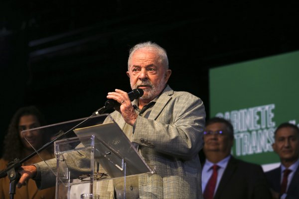 [Governo Lula diz que vai acionar Lei de Reciprocidade contra tarifaço dos EUA]