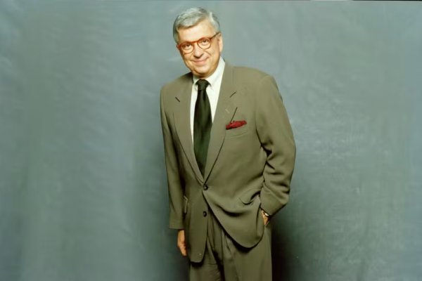 [Morre Renato Machado, ex-apresentador do Bom Dia Brasil, aos 83 anos]