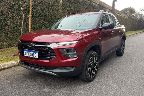 [Chevrolet Montana RS evolui pouco na linha 2027: veja teste do Farol da Bahia ]