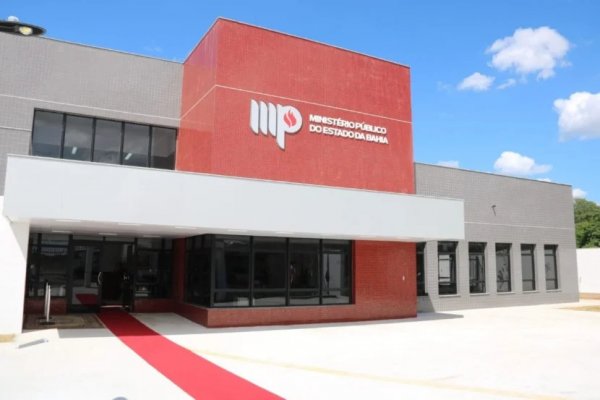 [Mulher é condenada a 30 anos de prisão por estuprar bebê e adolescente em Jussiape]
