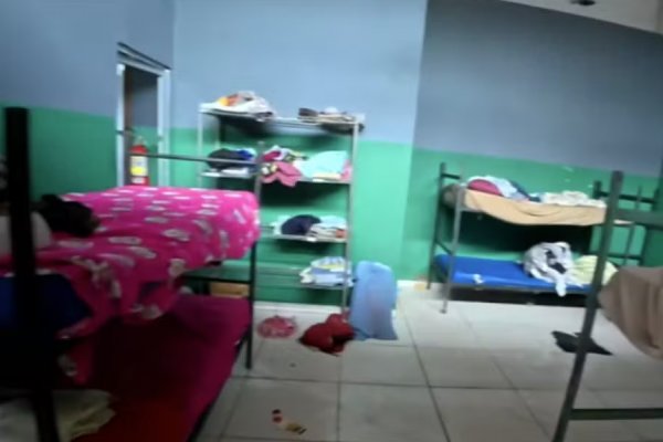 [Quase 40 pacientes são resgatados de clínica de reabilitação após denúncia de tortura ]