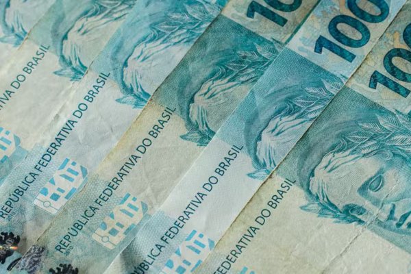 [FMI diz que tarifaço dos EUA deve ter impacto moderado no Brasil ]