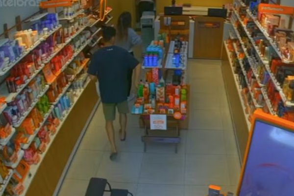[Ex-PM da Bahia é preso suspeito de furtar perfume em loja de Minas Gerais ]