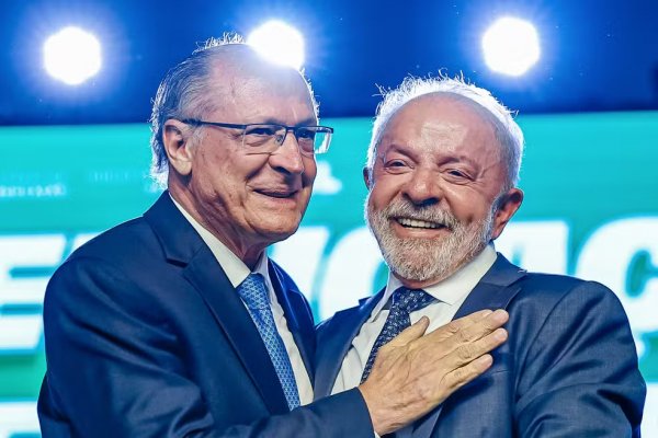 [Lula declara patrimônio 35% menor que em 2022, enquanto Alckmin aumenta em R$ 227%]