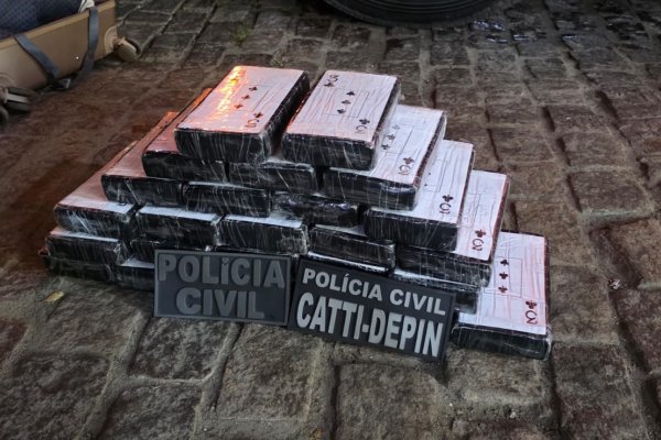 [Droga avaliada em mais de R$ 1 milhão é apreendida no sudoeste da Bahia ]
