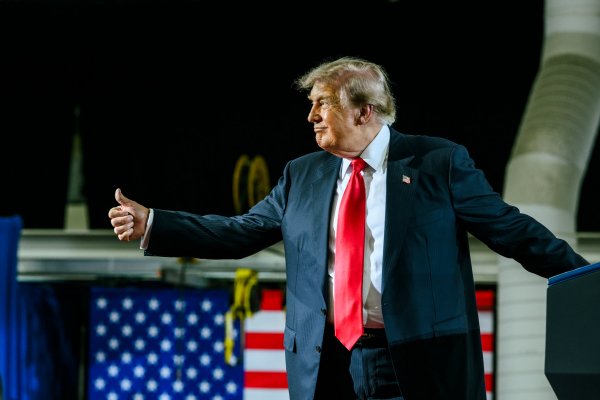 [Trump autoriza ação cibernética dos EUA contra PCC e CV]