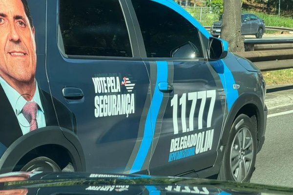 [ Deputado do PP faz propaganda eleitoral irregular em carro visto em SP ]