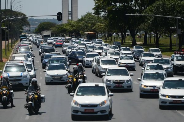 [Crédito para carros de aplicativo tem teto elevado para R$ 200 mil]