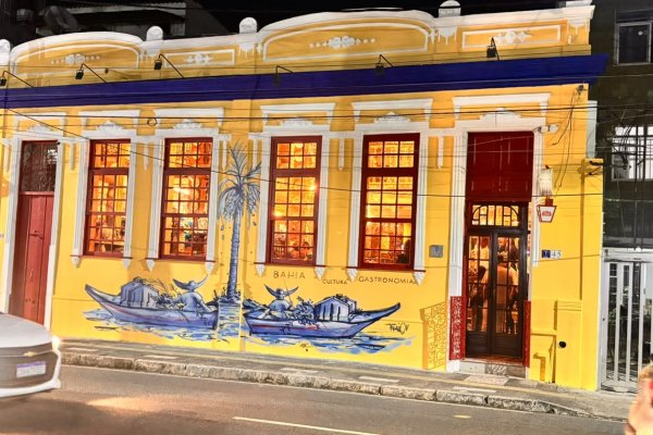 [TarcioV apresenta a exposição “Onde a Bahia Permanece” na Casa de Tereza!]