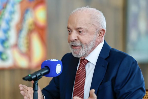 [Fim da taxa das blusinhas deve ser anunciado pelo presidente Lula nesta quarta-feira (26)]