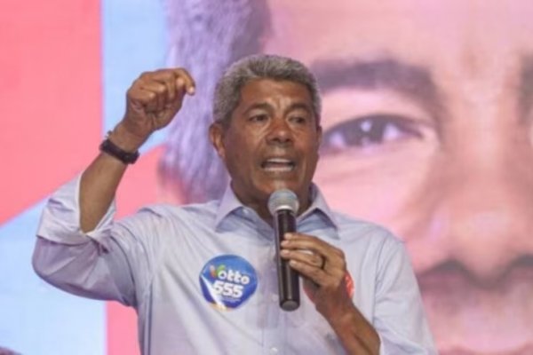 [Jerônimo Rodrigues se manifesta após morte de torcedor do Bahia antes do Bavi]