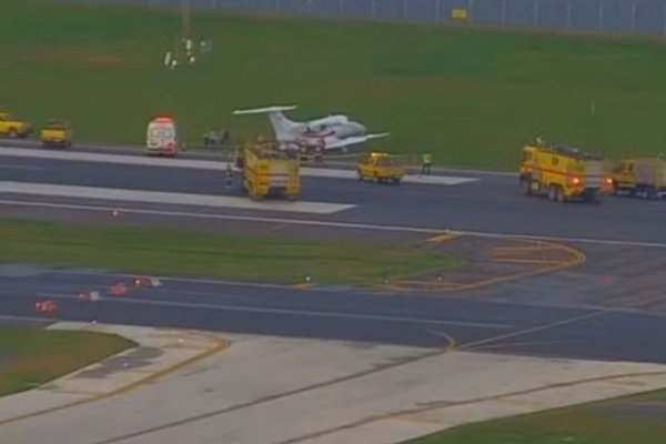 [Acidente com avião no Santos Dumont faz voos serem redirecionados para o Galeão ]