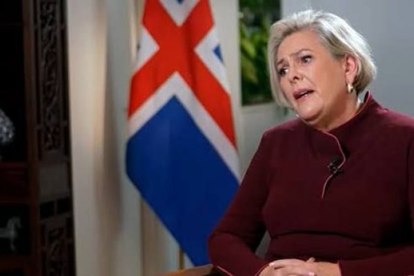 [De olho em Trump, Islândia faz referendo sobre adesão à UE]