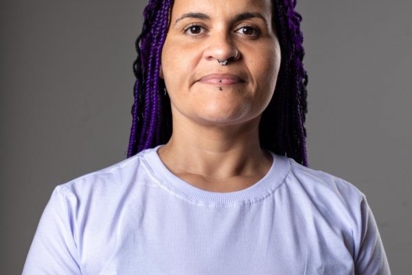 [Delliana repudia uso de corpos femininos em carreata de ACM Neto e defende mulheres nos espaços de poder]