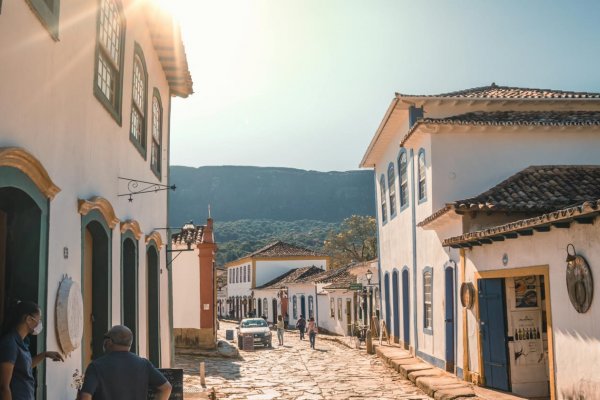 [Semana Criativa de Tiradentes celebra 10 anos com programação que une design, arte, cultura, gastronomia, moda, tradição e contemporaneidade! ]