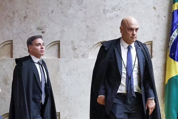 [Fachin dá 5 dias para que Mendonça, Moraes, PGR e PF se manifestem sobre crise no STF]