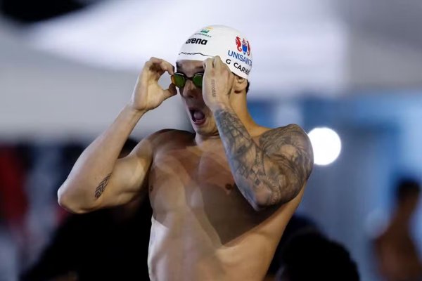 [Guilherme Caribé vence 50m borboleta e fica perto de recorde mundial]