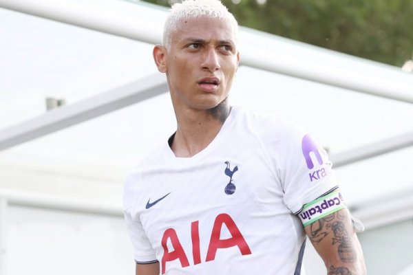 [Richarlison não é inscrito na Premier League e pode deixar o Tottenham na temporada 2026/27]