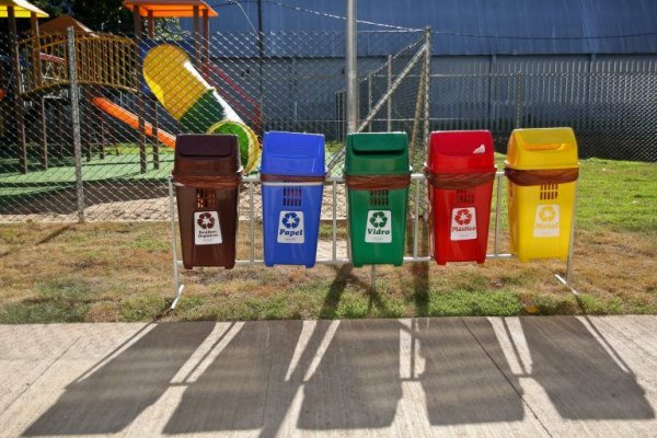 [Câmara dos Deputados analisa projeto de lei que prevê benefícios aos brasileiros que realizarem coleta seletiva ]