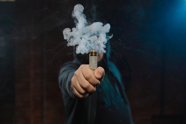[Proibidos no Brasil, vapes impulsionam alta nas apreensões de contrabando]