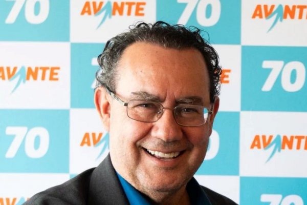 [Augusto Cury vai corrigir declaração ao TSE após omitir empresas nos EUA]