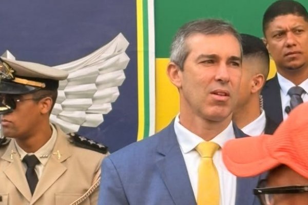 Vídeo: Marcelo Werner celebra aprovação da PEC da Segurança no Senado: [Vídeo: Marcelo Werner celebra aprovação da PEC da Segurança no Senado: