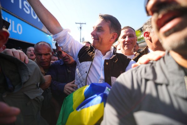 [Flávio Bolsonaro estará em Salvador na próxima semana]