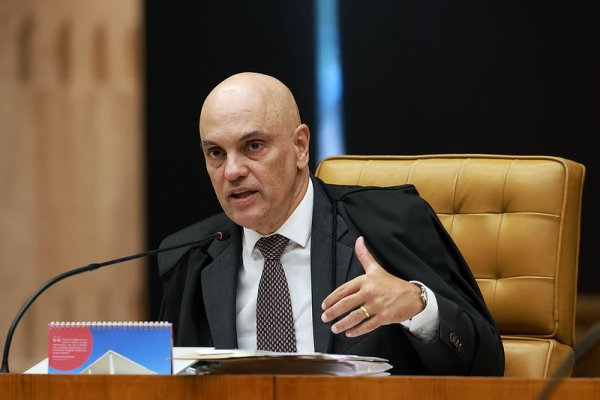 [Ministros aliados de Moraes cogitam alegar suspeição de Kassio e Fux devido a elo de filhos com o Master]