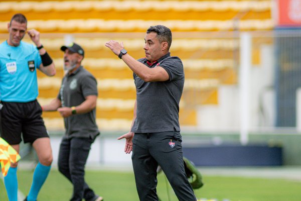 [Jair Ventura admite problema mental do Vitória após empate com o Mirassol: 