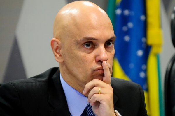 Vídeo: Apresentador chama Alexandre de Moraes de [Vídeo: Apresentador chama Alexandre de Moraes de