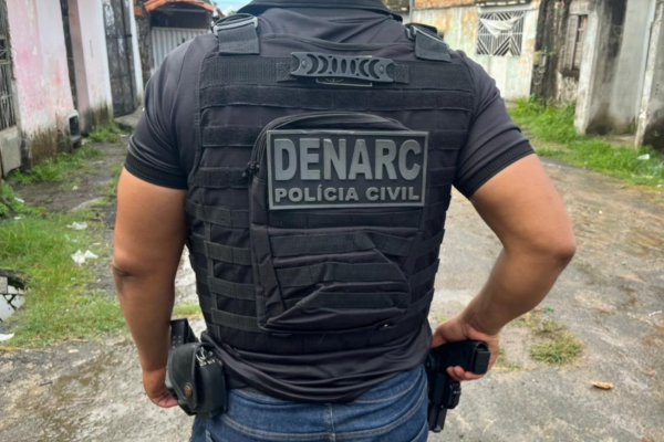 [Homem é preso por suspeita de atuar em “delivery” de drogas no Nordeste de Amaralina]