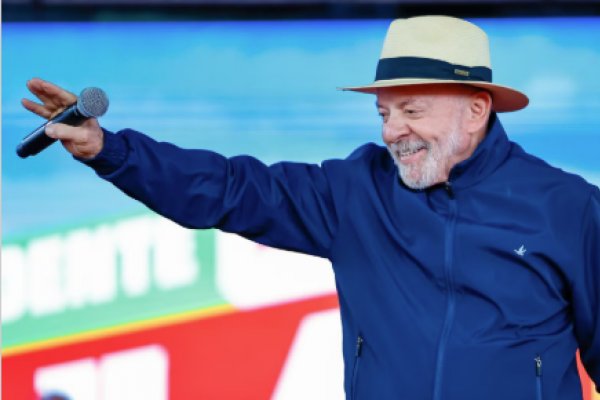 [PT aciona Meta após bloqueio de página de anúncios de Lula]
