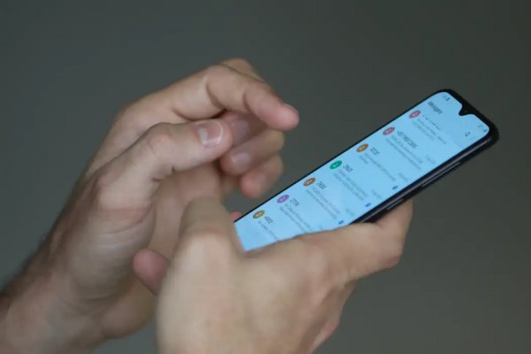 [Internet grátis pode derrubar rede móvel na eleição, diz Anatel ao STF]