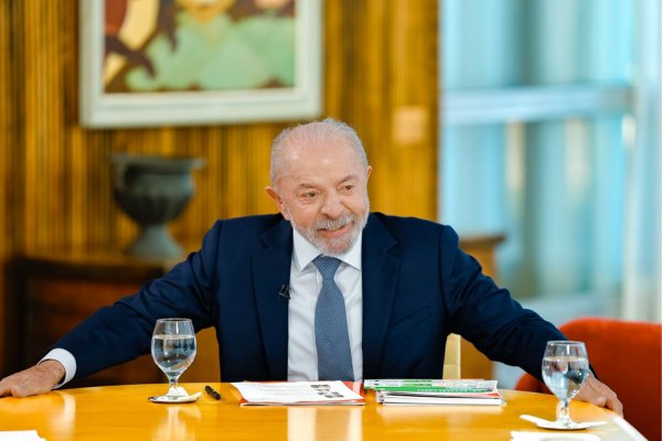 [Lula defende que indicação para ministro do STF seja feita por um conselho e não só pelo presidente ]