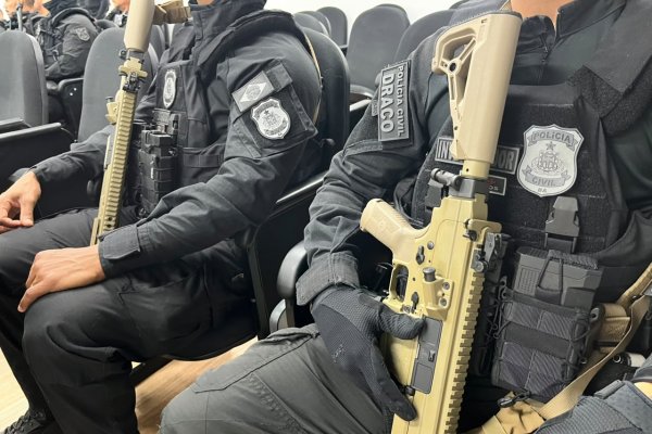 [Organização criminosa investigada por comércio ilegal de arma é alvo de operação na Bahia e em outros 3 estados ]