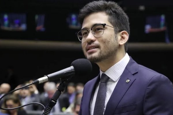 [Kim Kataguiri recua promessa e diz que não renunciará após Renan não atingir 3%  no 1º turno]
