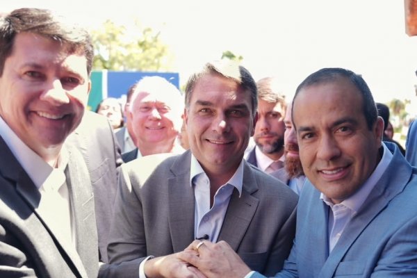 [Bruno Reis declara apoio a Flávio Bolsonaro no 2º turno: 'O Brasil precisa mudar para mudar a Bahia']